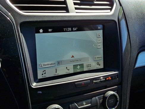 Used 2017 Ford Explorer XLT w/ Equipment Group 202A image 18