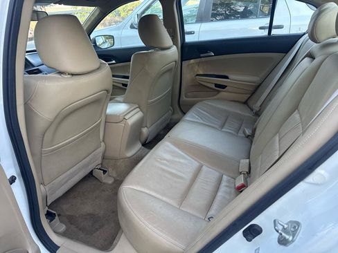 Used 2011 Honda Accord SE image 8