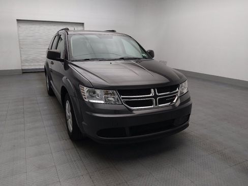 Used 2018 Dodge Journey SE FWD image 13
