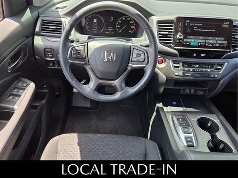 Used 2024 Honda Ridgeline Sport image 7