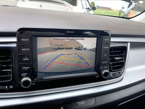 Used 2020 Kia Rio S image 28