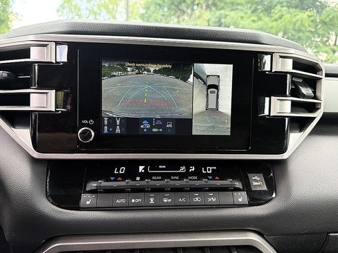 Used 2025 Toyota Sequoia SR5 AWD/4WD image 15