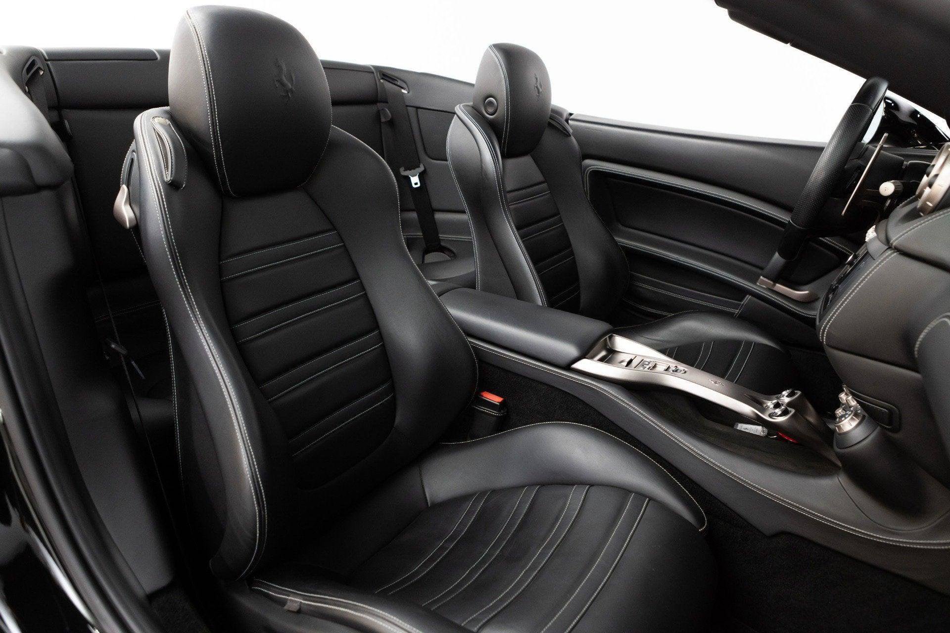 Used 2010 Ferrari California RWD image 62
