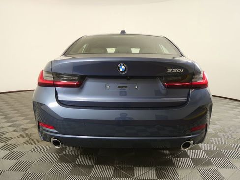 New 2026 BMW 330i Sedan w/ Premium Package RWD image 4