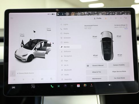 Used 2021 Tesla Model Y Long Range AWD/4WD image 63