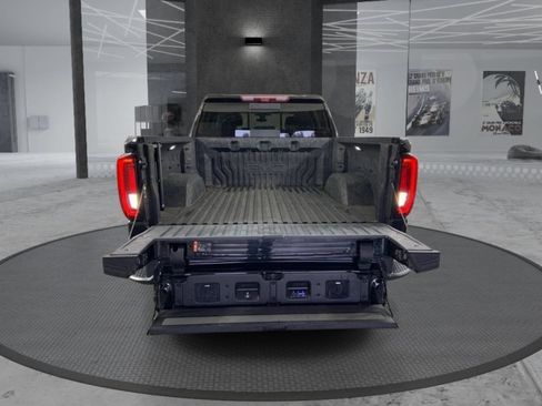 Used 2021 GMC Sierra 1500 Denali w/ Denali Ultimate Package AWD/4WD image 6