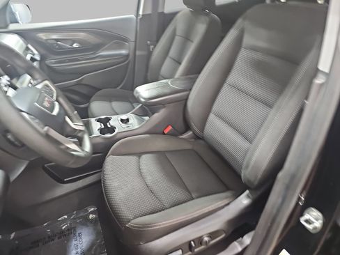 Used 2024 GMC Terrain SLE w/ Driver Convenience Package FWD image 19