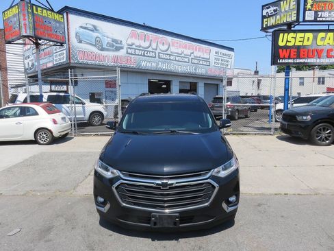Used 2018 Chevrolet Traverse LT AWD/4WD image 6