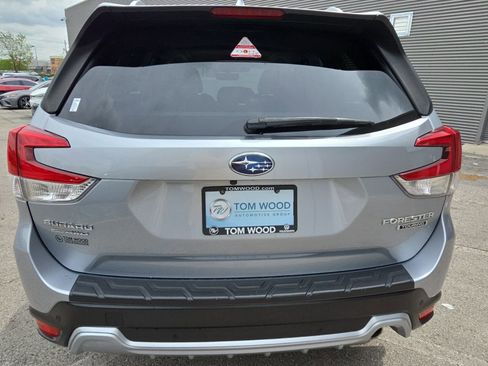Used 2022 Subaru Forester Touring w/ Popular Package #2 image 12