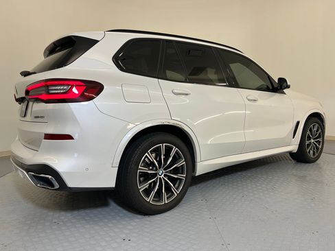 Used 2021 BMW X5 sDrive40i w/ M Sport Package image 9
