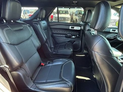 Certified 2022 Ford Explorer ST image 13