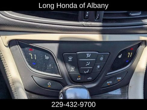 Used 2020 Buick Envision Essence FWD image 21