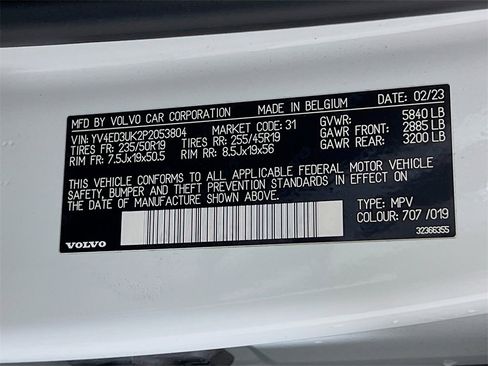 Used 2023 Volvo XC40 Recharge Core image 34