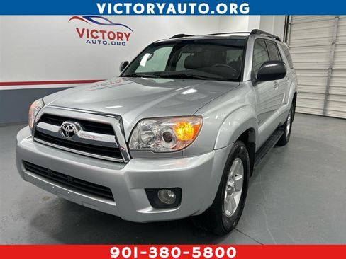 Used 2008 Toyota 4Runner SR5 image 1