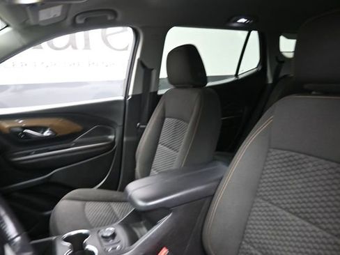 Used 2018 GMC Terrain SLE w/ Driver Convenience Package FWD image 16