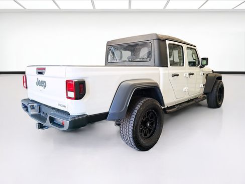 Used 2021 Jeep Gladiator Sport AWD/4WD image 4