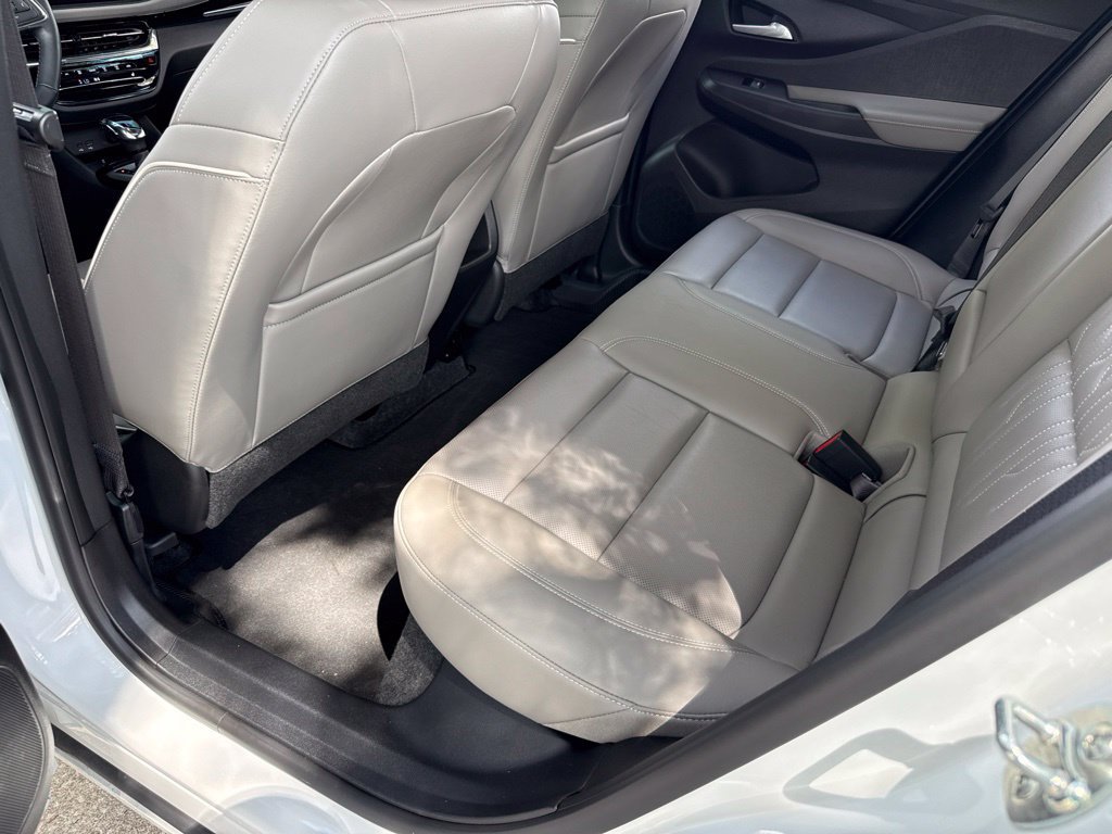 Used 2025 Buick Envista Avenir FWD image 24