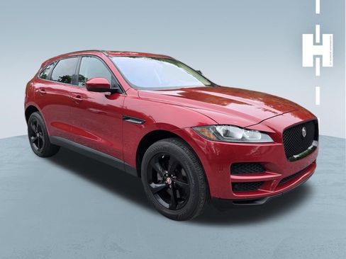 Used 2017 Jaguar F-PACE Premium image 1