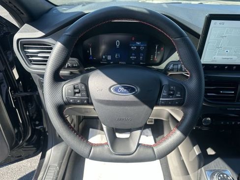 Used 2024 Ford Escape ST-Line w/ Tech Pack #1 image 13
