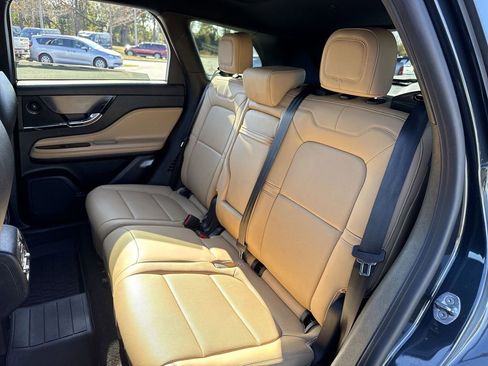 Used 2022 Lincoln Corsair Reserve w/ Equipment Group 201A image 24