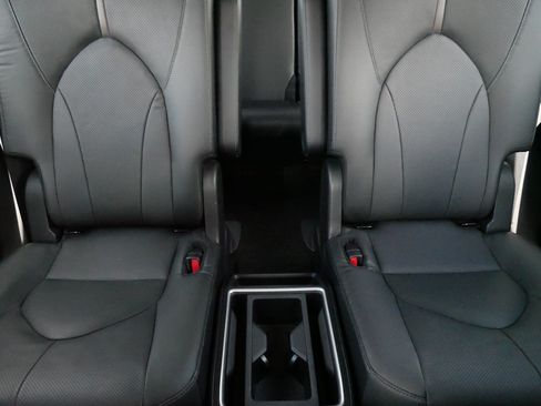 Certified 2024 Toyota Grand Highlander AWD image 13
