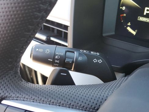 New 2026 Mitsubishi Outlander SE FWD image 20