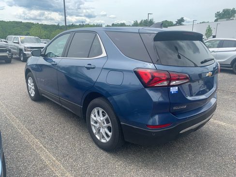 Used 2024 Chevrolet Equinox LT AWD/4WD image 4