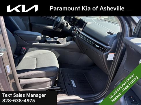 New 2026 Kia Sportage EX AWD/4WD image 19