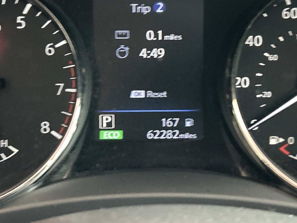 Used 2019 Nissan Rogue SV FWD image 13