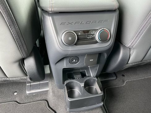 New 2026 Ford Explorer Active w/ Active Comfort Package image 57