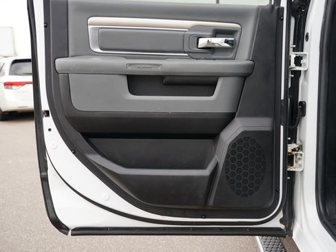 Used 2016 RAM 2500 SLT w/ Protection Group image 19