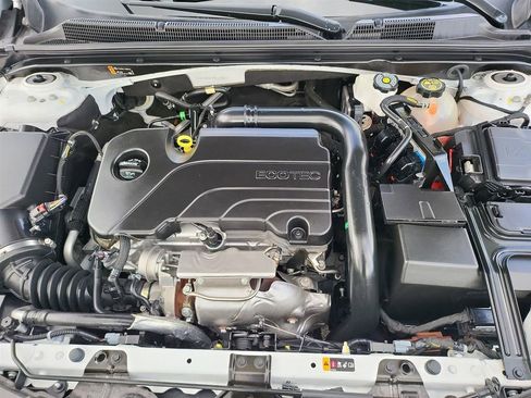 Certified 2024 Chevrolet Malibu LT image 21