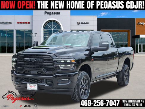 New 2026 RAM 2500 Laramie AWD/4WD image 2