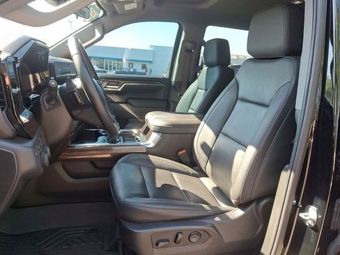 Certified 2024 Chevrolet Silverado 1500 LT Trail Boss w/ Convenience Package II AWD/4WD image 11