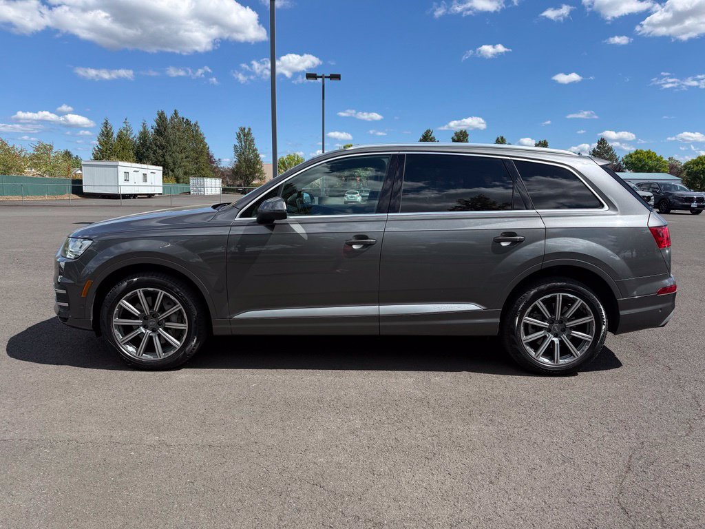 Used 2019 Audi Q7 3.0T Prestige w/ Prestige Package AWD/4WD image 4