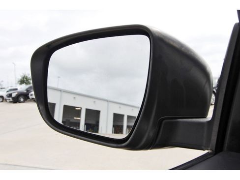 Used 2019 Nissan Rogue S FWD image 10