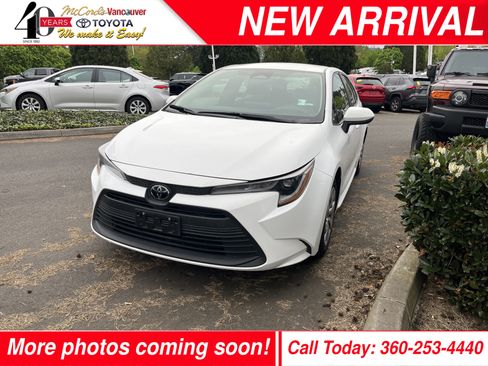 Certified 2023 Toyota Corolla LE FWD image 1