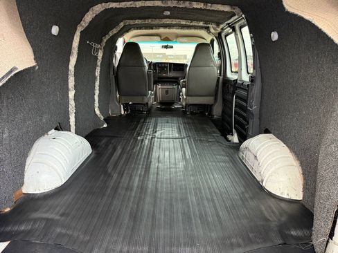 Used 2007 GMC Savana 1500 G1500 image 14