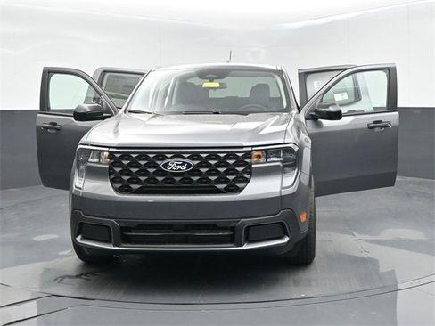 New 2025 Ford Maverick XLT w/ XLT Luxury Package image 58