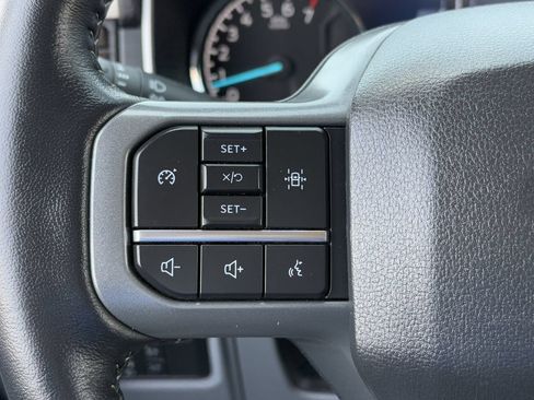 Used 2022 Ford F150 XLT w/ Equipment Group 302A High AWD/4WD image 16