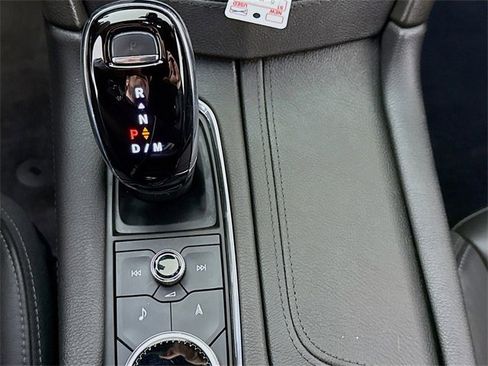 Used 2023 Cadillac XT6 Premium Luxury w/ Technology Package image 19