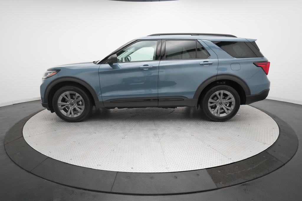Used 2026 Ford Explorer Active w/ Active Comfort Package AWD/4WD image 24