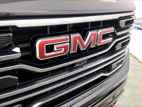 Used 2025 GMC Sierra 1500 AT4 w/ AT4 Premium Package AWD/4WD image 23