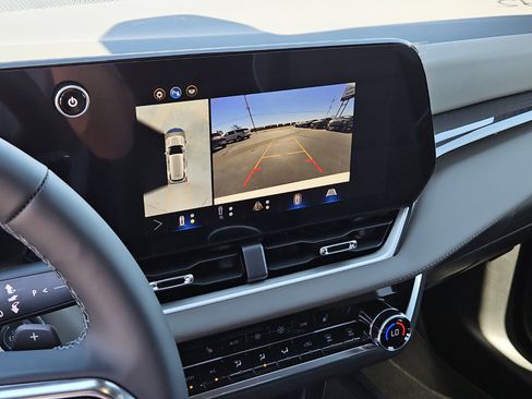 New 2026 Chevrolet Equinox LT w/ Convenience Package II image 15