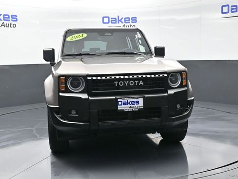 Used 2024 Toyota Land Cruiser 1958 image 2