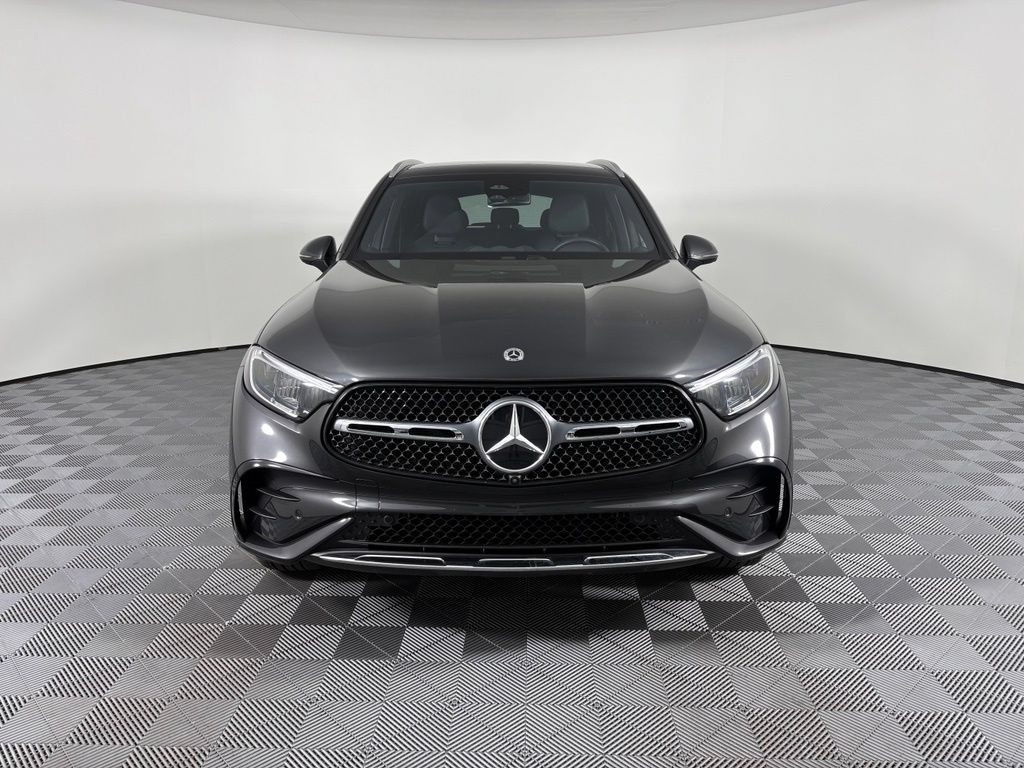 Certified 2026 Mercedes-Benz GLC 300 4MATIC image 2