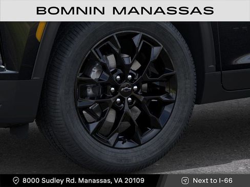 New 2026 Chevrolet Traverse LT w/ Midnight/Sport Edition AWD/4WD image 9