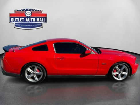 Used 2011 Ford Mustang GT Premium w/ Comfort Pkg image 2
