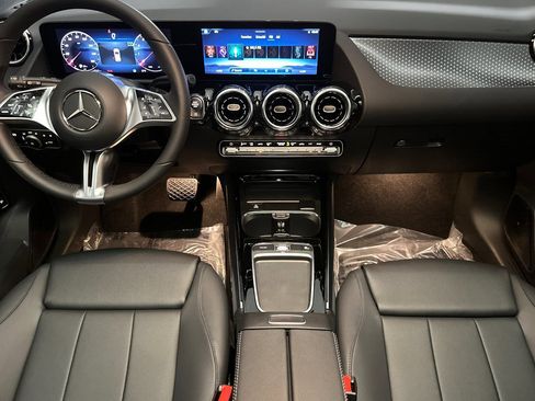 Used 2026 Mercedes-Benz GLA 250 250 image 14