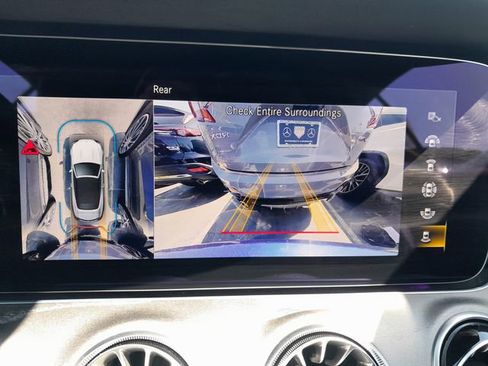 Used 2023 Mercedes-Benz E 450 4MATIC Cabriolet image 11